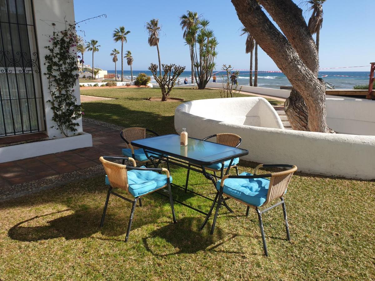 Dona Lola Micaela - Fully Equiped 1 Bedroom Ground Floor Beach Front Apartment With Direct Access To The Beach Of Calahonda - Costa Del Sol - Cs155 Sitio de Calahonda Bagian luar foto
